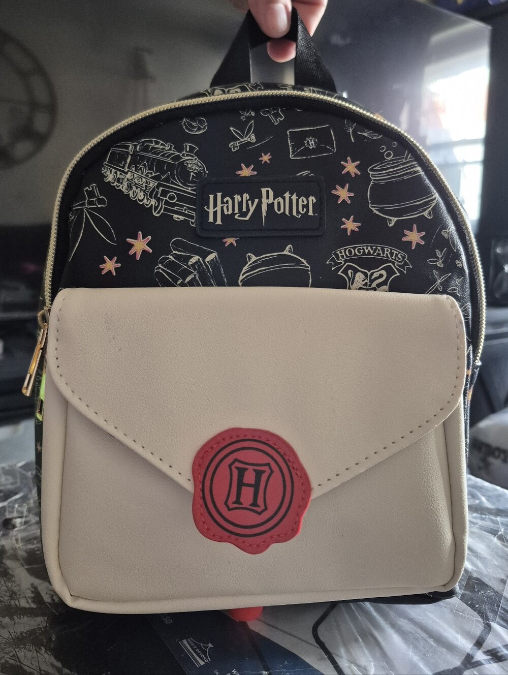 Harry Potter Back pack book bag with red seal in front pocket